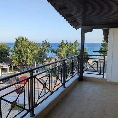 Апартаменты Thalassa Nest *